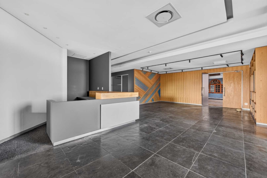 To Let Commercial Property for Rent in Paarden Eiland Western Cape